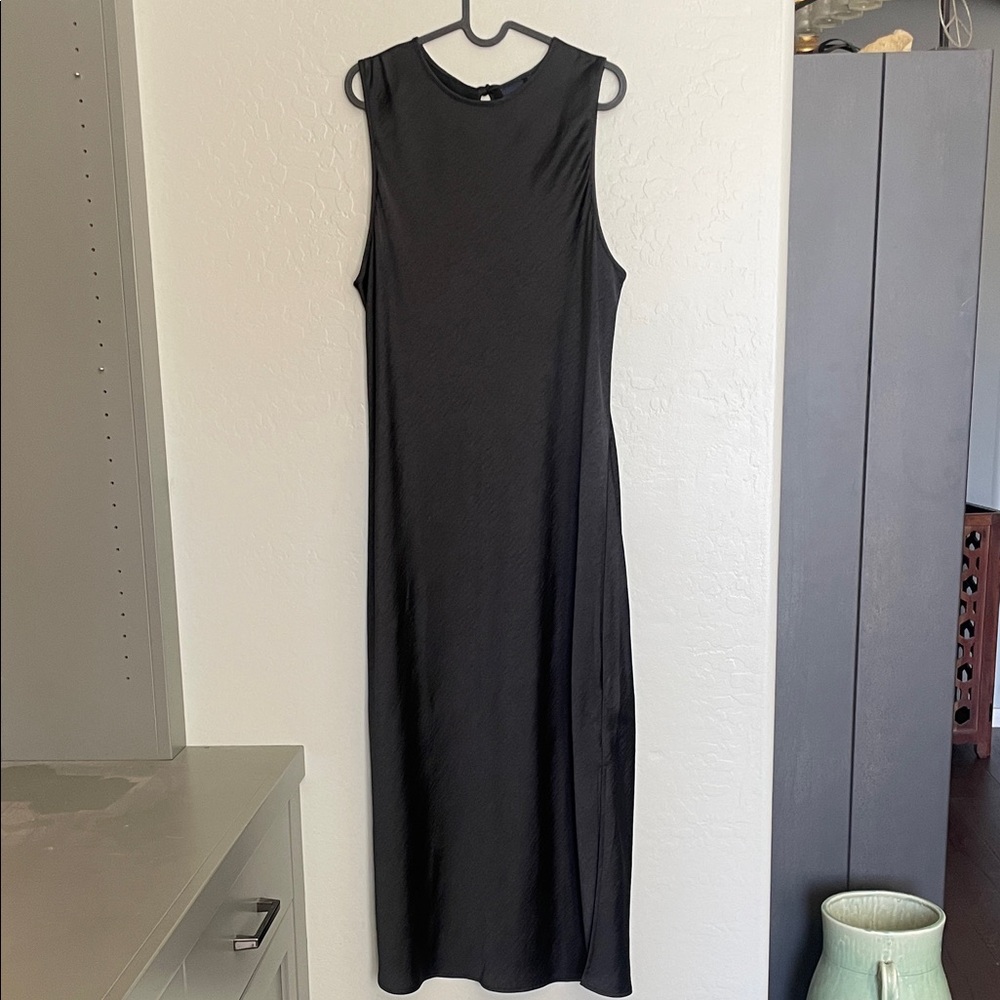 GAP Black hammered satin Sleeveless Maxi Dress